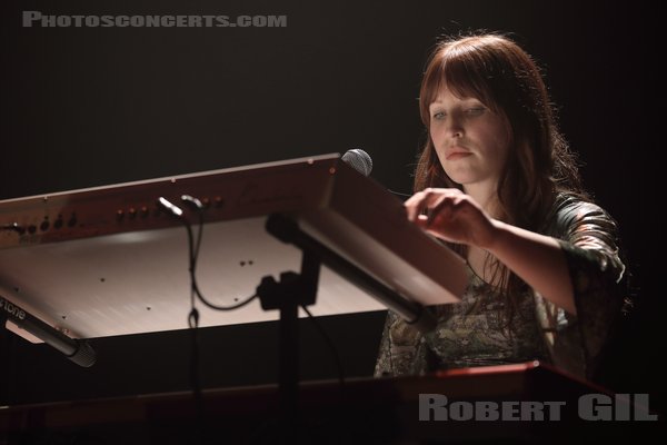 ALDOUS HARDING - 2023-03-28 - PARIS - Le Trianon - 